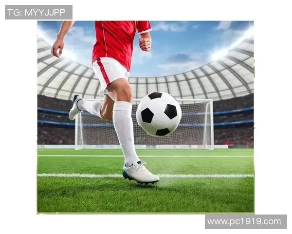 在绿茵场上挥洒汗水的足球踢球动作细腻描写与激情瞬间